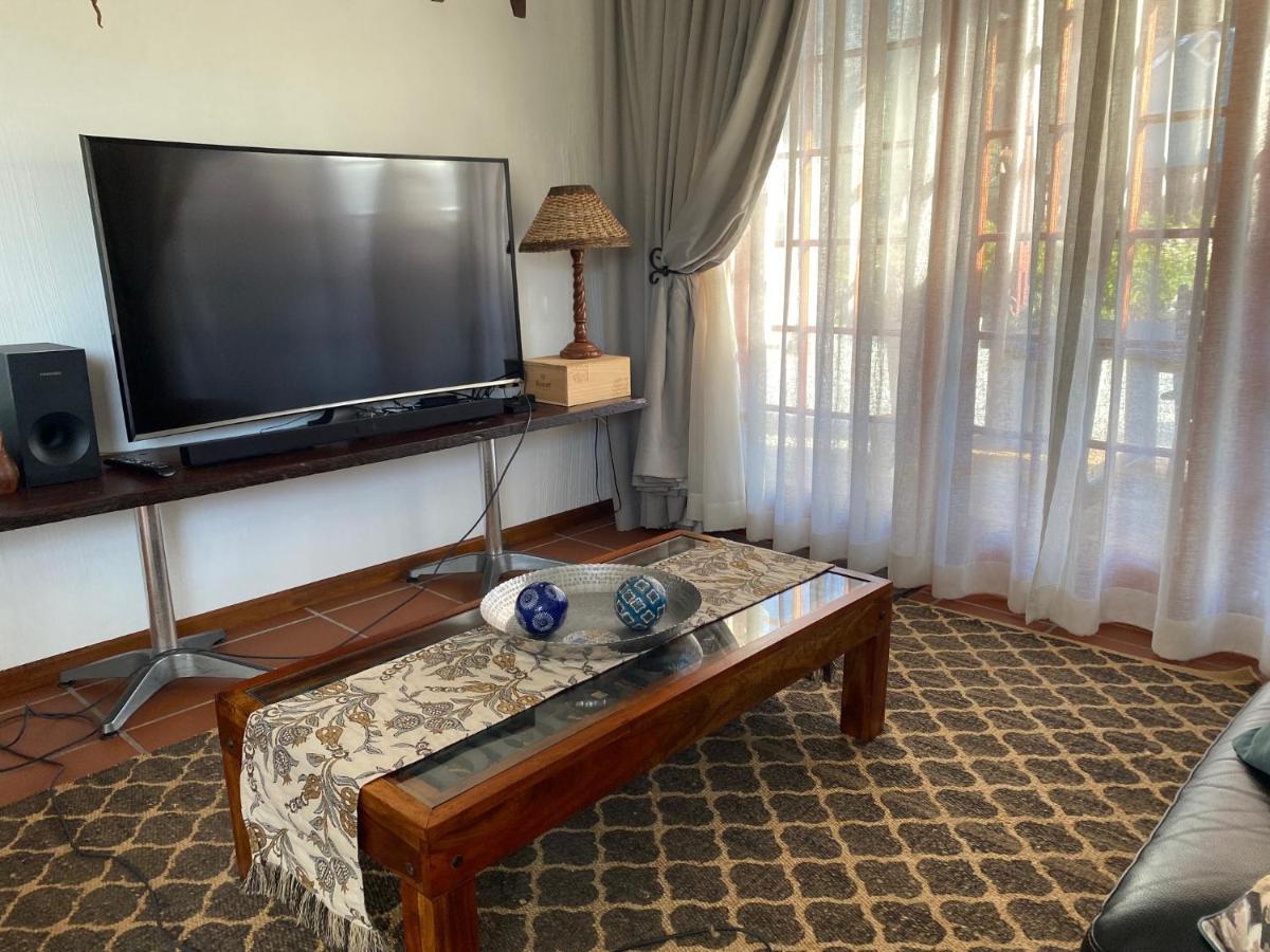 Hidden Stream Cottage Bettyʼs Bay Esterno foto